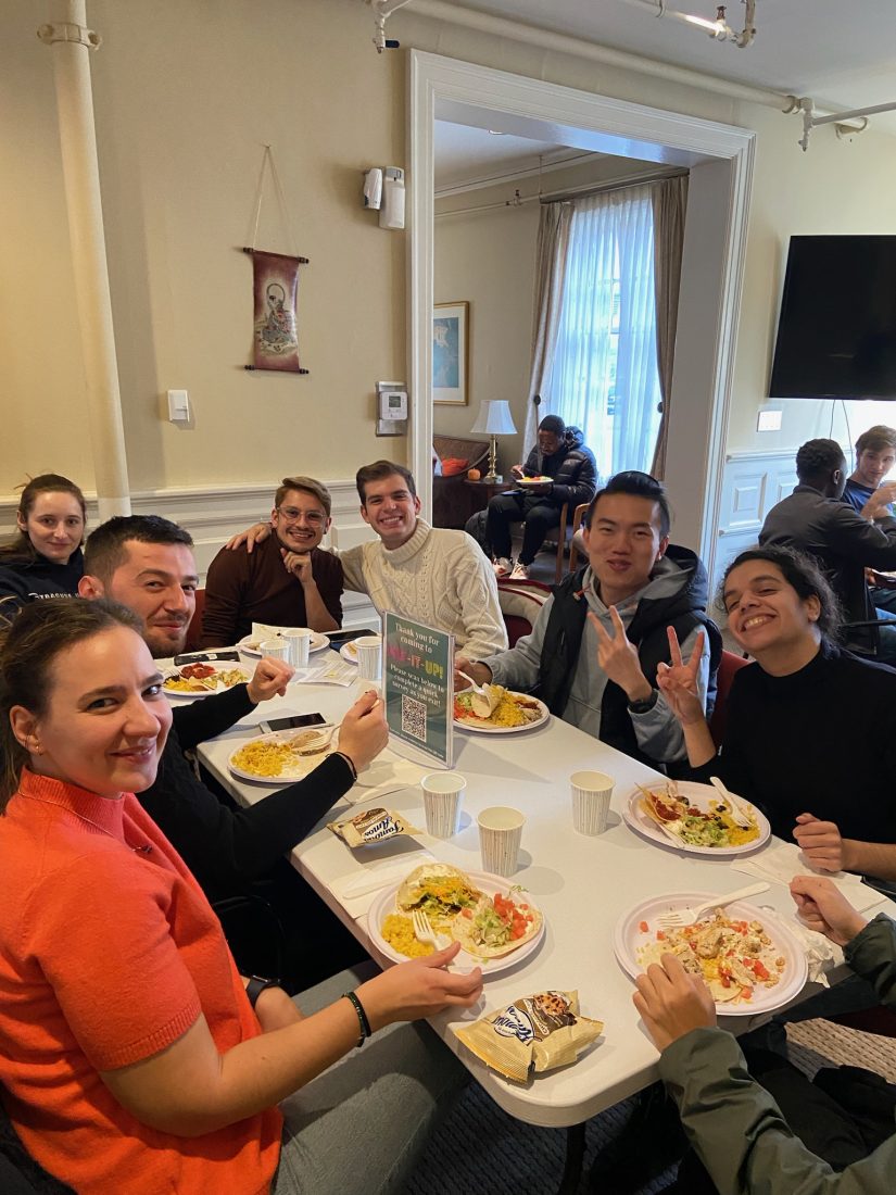 Students enjoying dinner at the event